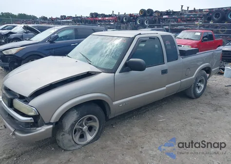 2003 Chevrolet S-10 Ls из США, поврежденный, VIN 1GCCS19X938249822